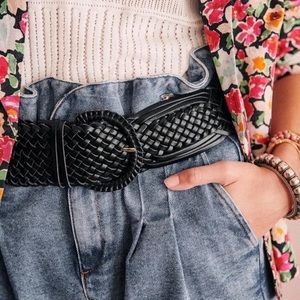 Sezane Jacques black leather belt size 90